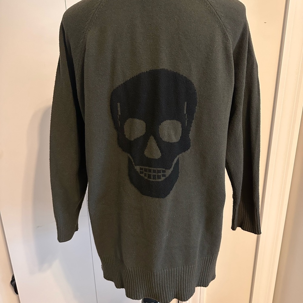 Sweet Romeo Dark Green Skull Cardigan